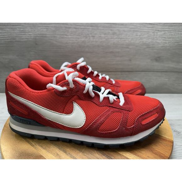 Nike Air Waffle Trainer Red Suede Leather Casual Sneaker Men’s Size 9 - Picture 1 of 11